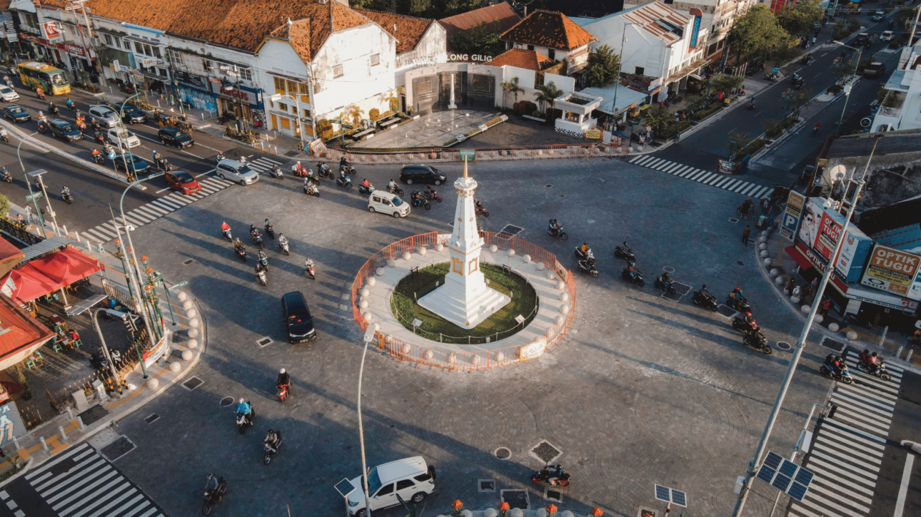 Daftar Influencer dan Selebgram Top di Jogja untuk Endorse di Instagram Tugu Jogja